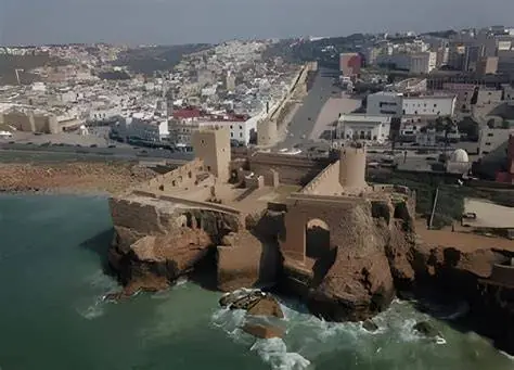Safi medina Atlantic coast pottery Morocco